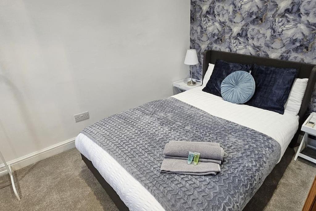 The Hive 4 Bed House Pool Table Air-Con Maidstone Exterior foto